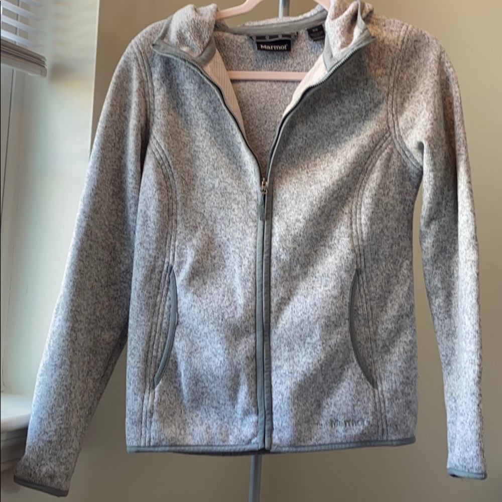 Zip up Marmot jacket